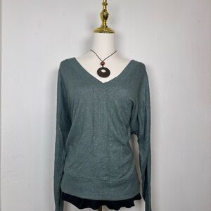 buffalo‎ david bitton y2k forest sage green soft v neck long sleeve top boho